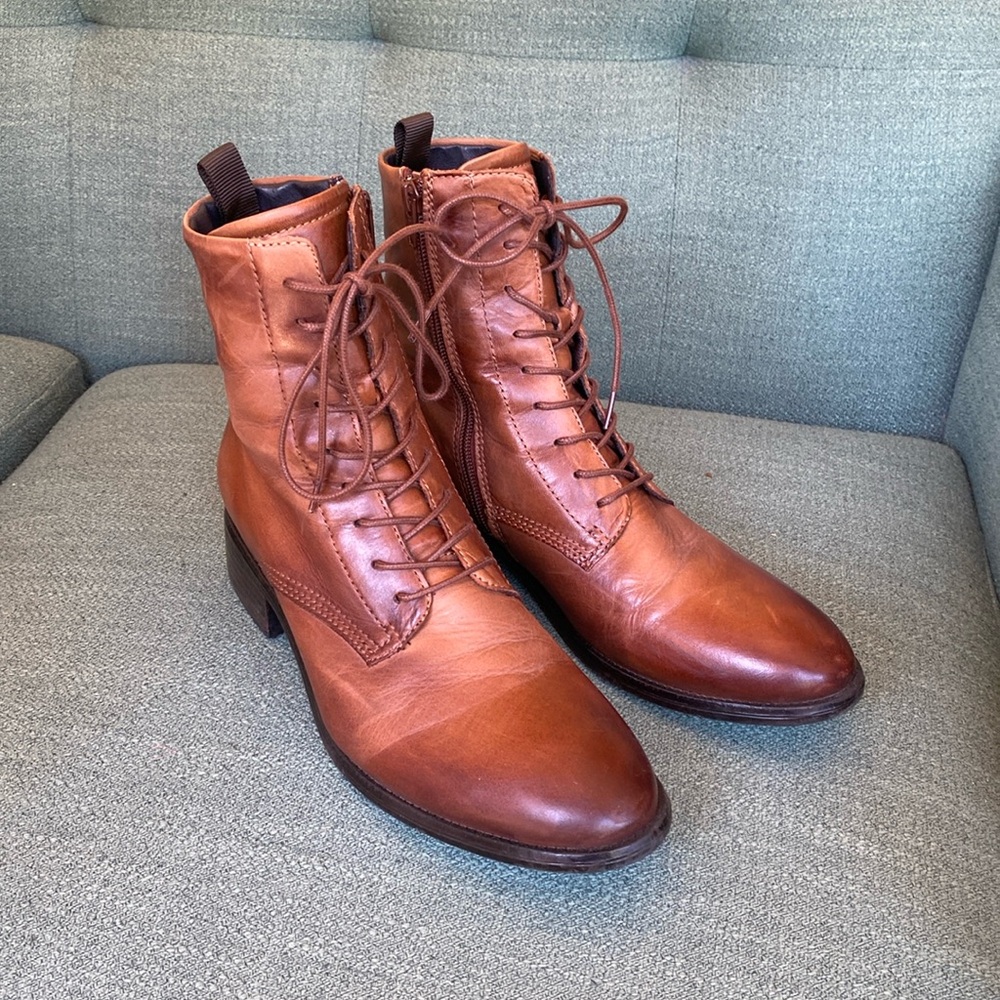 EOS Melbourne Leather Boot